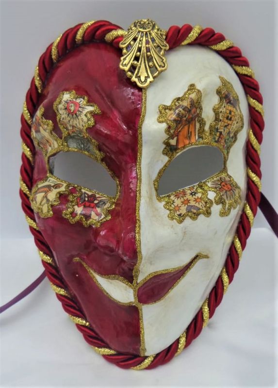 papier-mâché masks | papier mache ricamo mask | papier mache tonin tarocchi